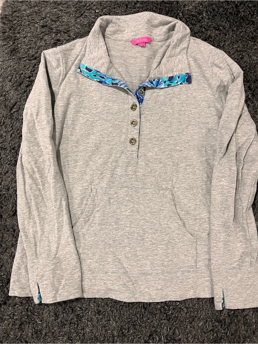 Lilly Pulitzer Gray Long-Sleeve Henley Top with Tropical Blue Trim Size Large